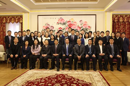 中國駐俄大使李輝到格林伍德調研